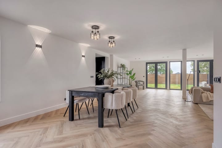 Foto 10 van Oosteinderweg 320