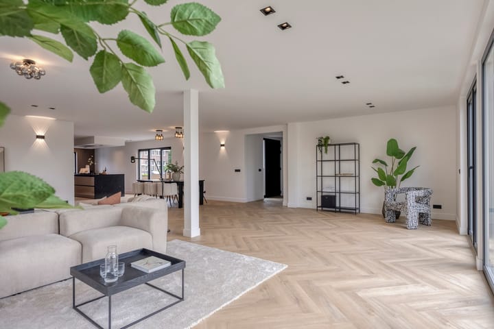 Foto 11 van Oosteinderweg 320