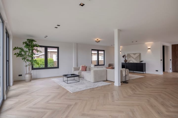 Foto 12 van Oosteinderweg 320