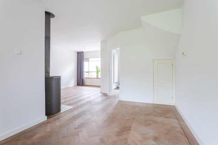 Foto 4 van Van Oldenbarneveltstraat 84