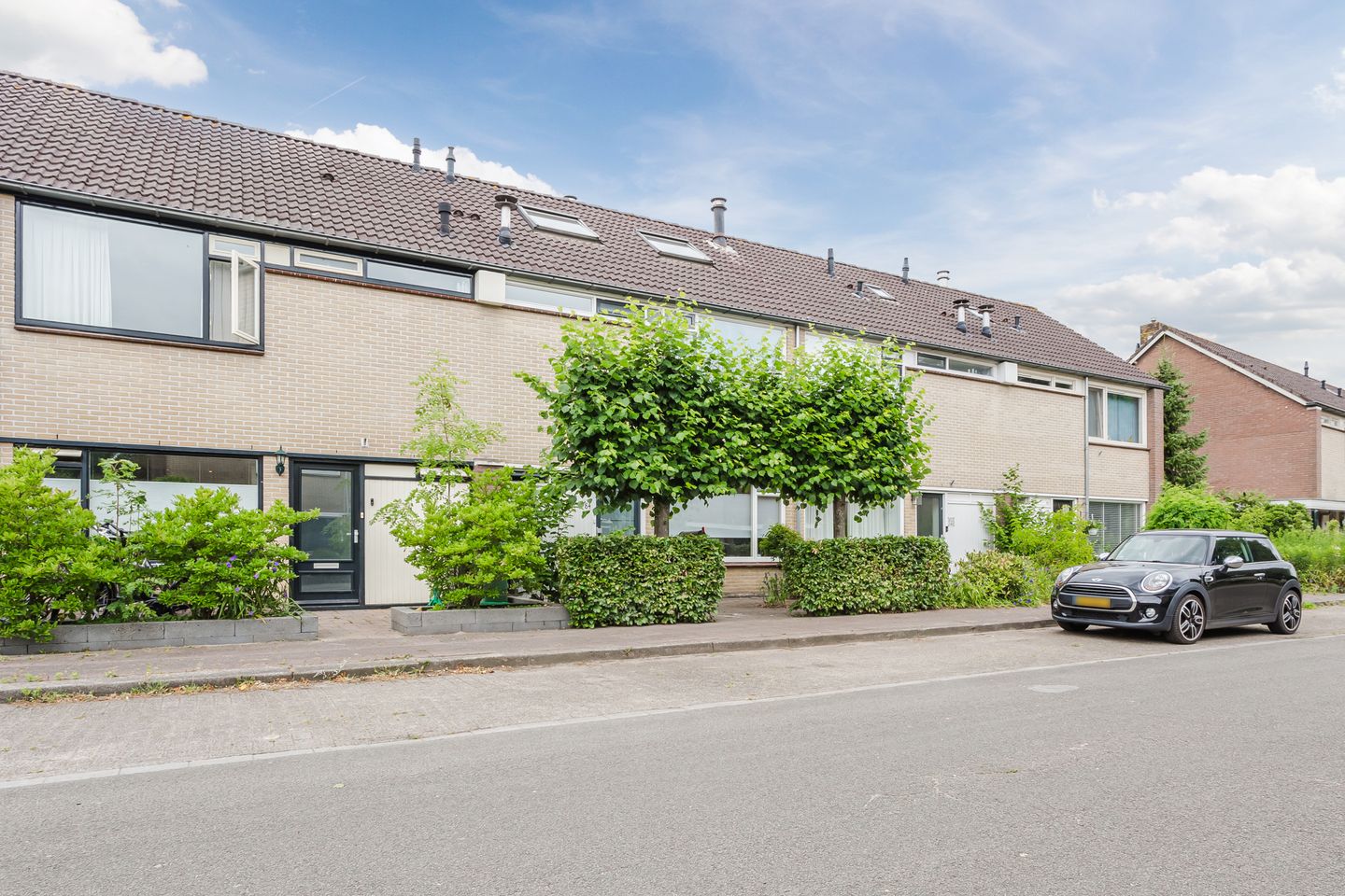 Photo 5 of Van Oldenbarneveltstraat 84