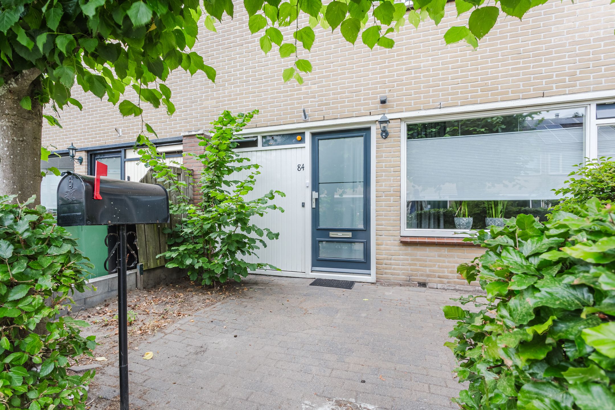 Photo 6 of Van Oldenbarneveltstraat 84