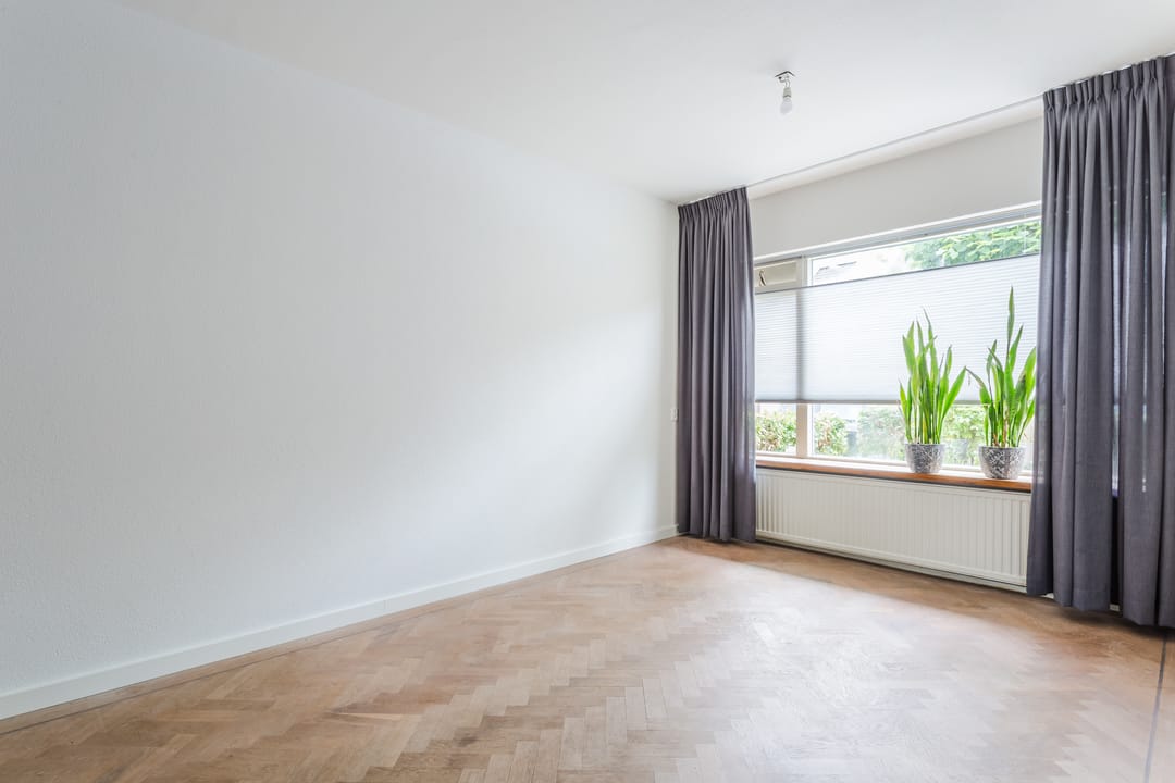 Photo 8 of Van Oldenbarneveltstraat 84