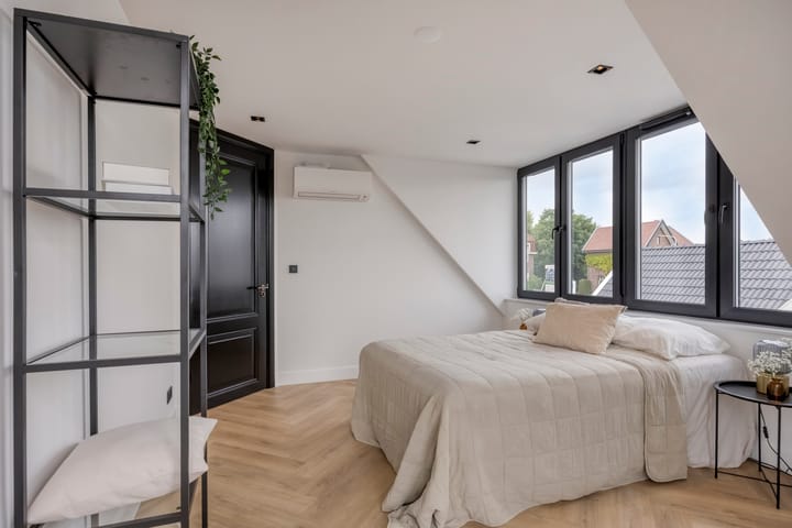 Foto 34 van Oosteinderweg 320