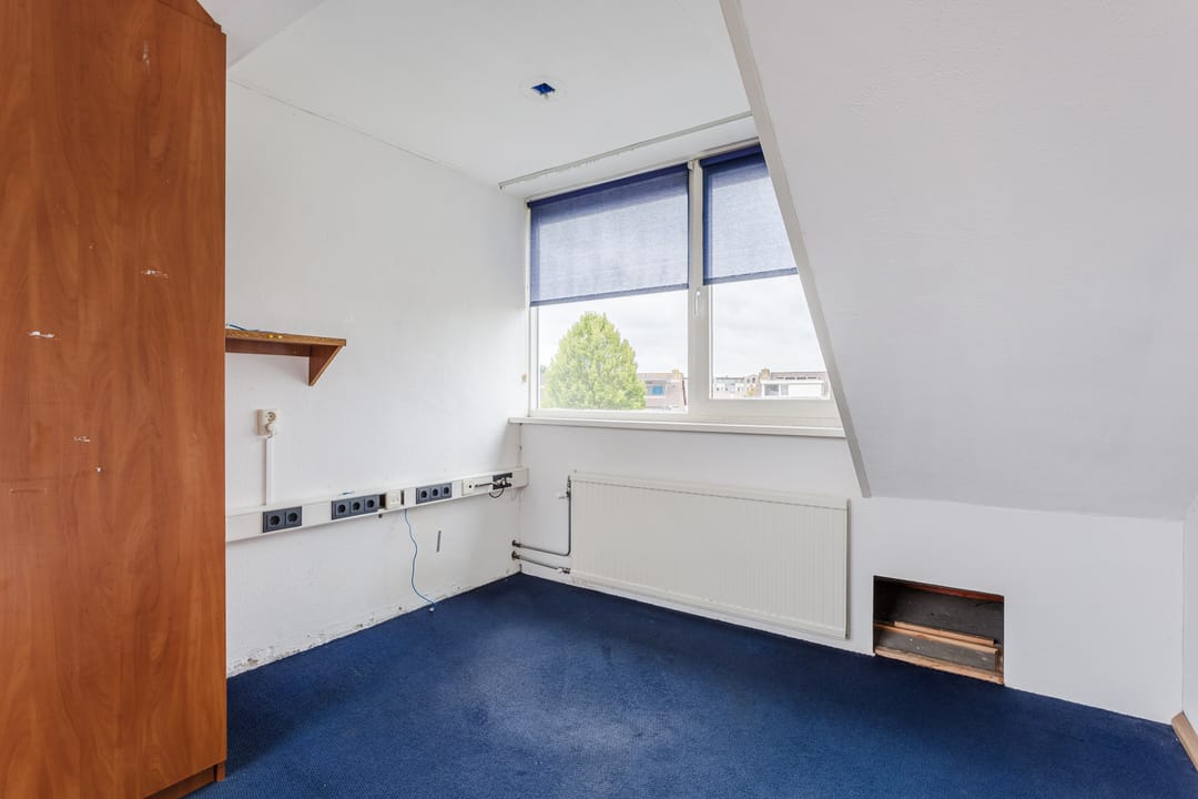 Photo 23 of Van Oldenbarneveltstraat 84