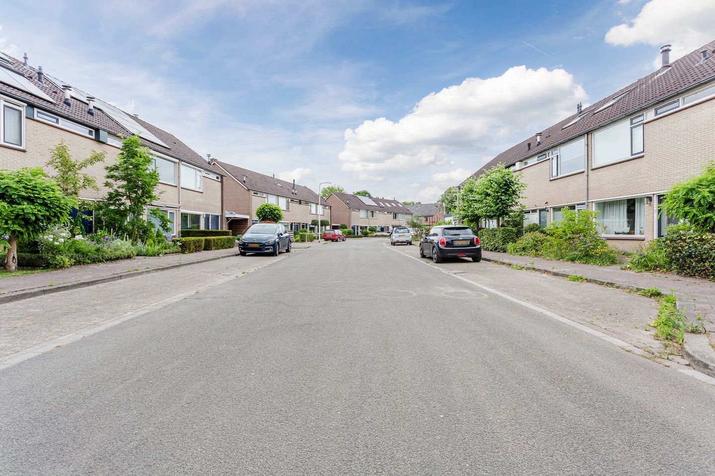 Photo 34 of Van Oldenbarneveltstraat 84