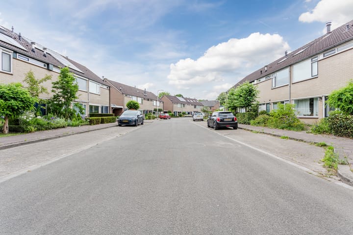 Foto 34 van Van Oldenbarneveltstraat 84