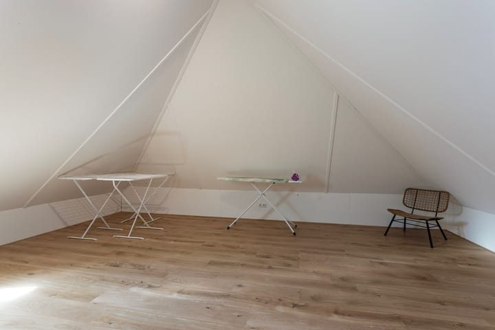 Foto 24 van de Weerstallen 48