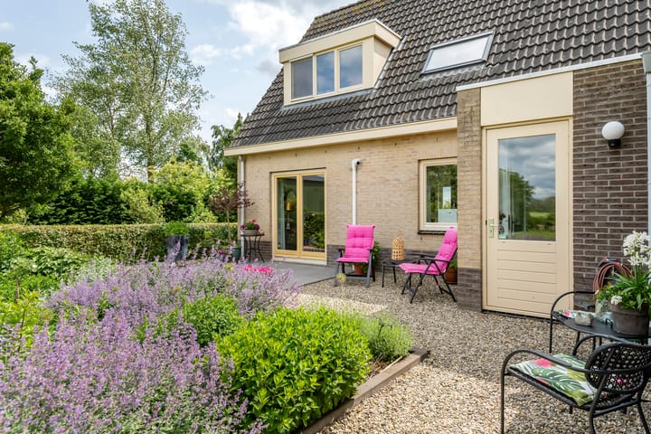 Photo 24 of Overheicop 68-B