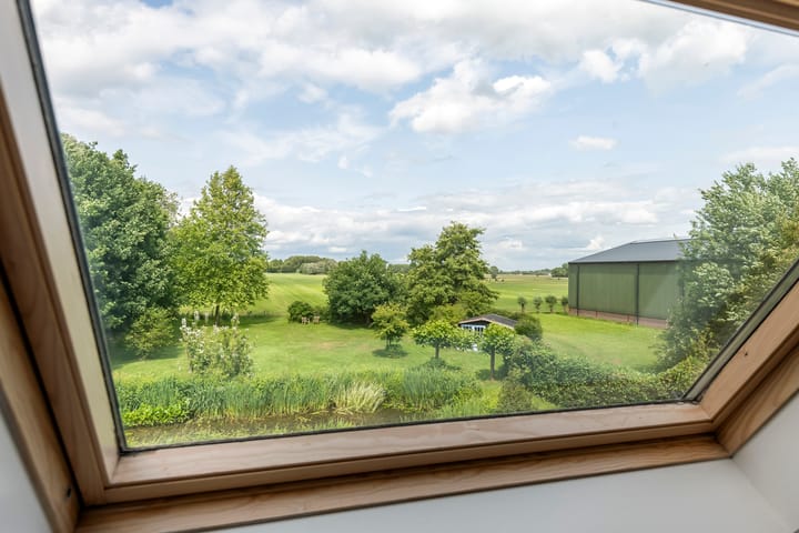 Photo 41 of Overheicop 68-B