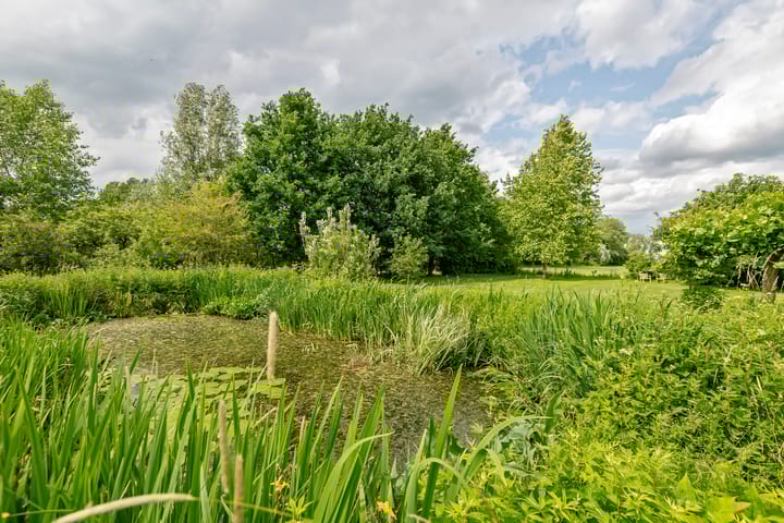 Photo 46 of Overheicop 68-B