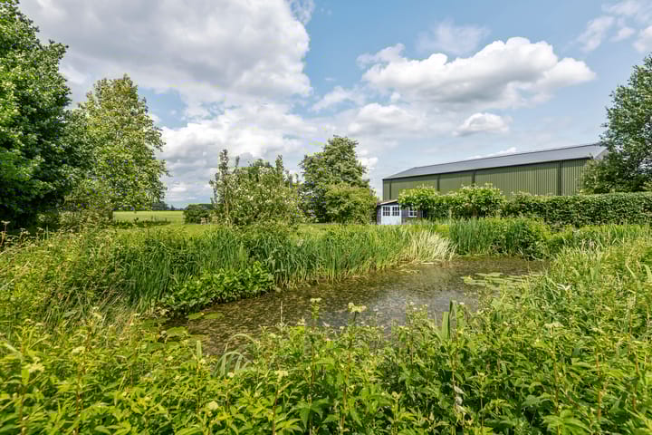 Photo 47 of Overheicop 68-B