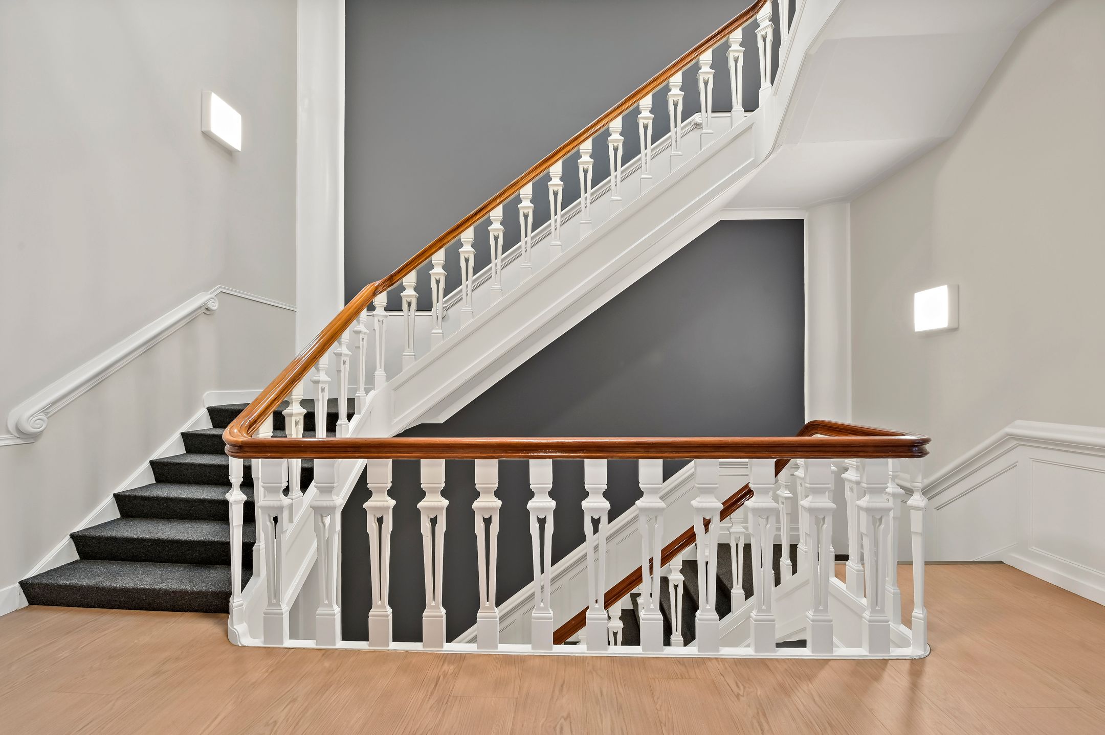 Foto 12 van Raamweg 16-P