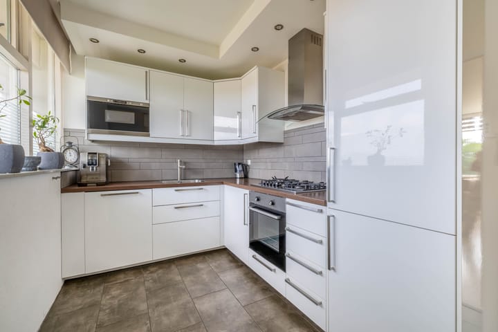 Foto 15 van Ruysdaelstraat 153