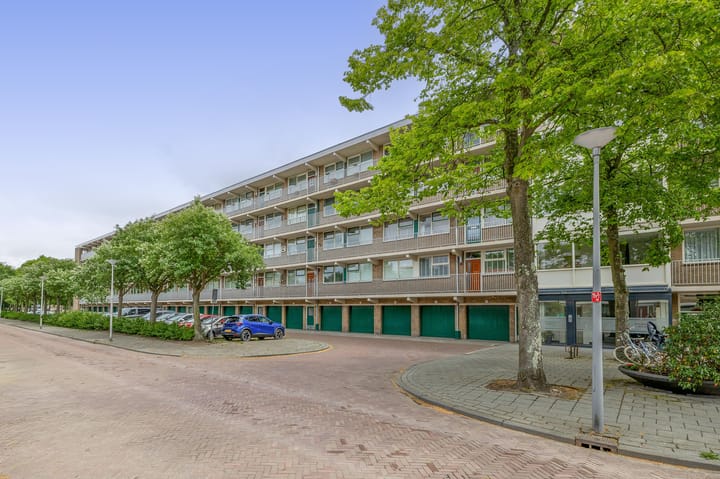 Foto 36 van Ruysdaelstraat 153