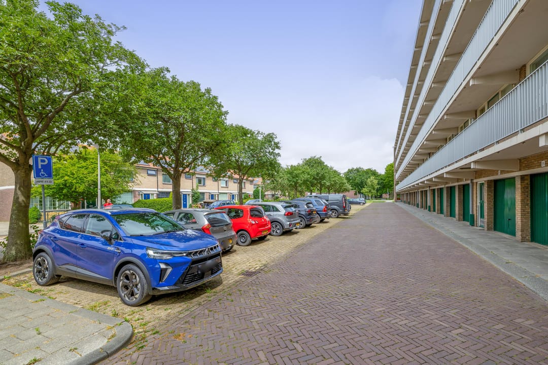 Foto 37 van Ruysdaelstraat 153