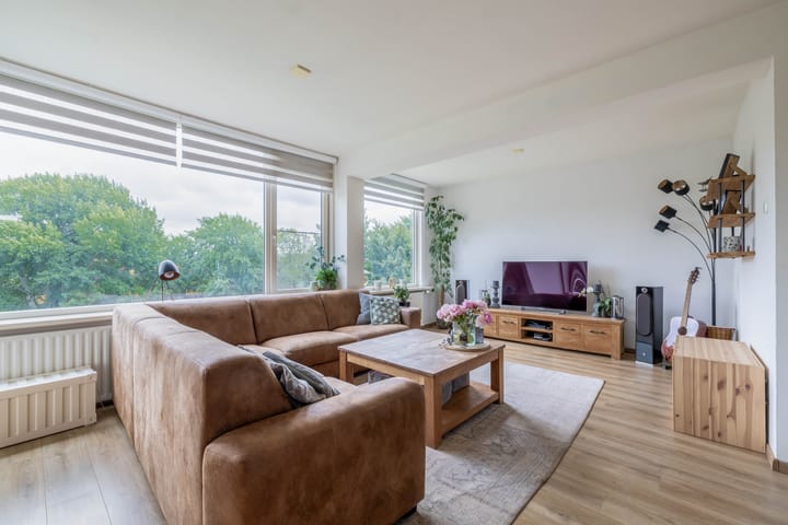 Foto 10 van Ruysdaelstraat 153