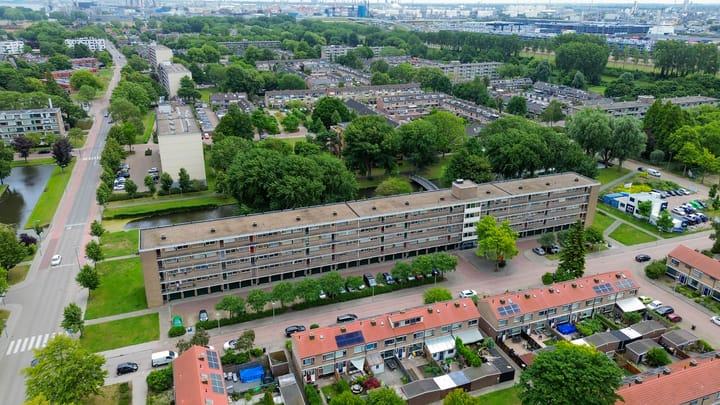 Foto 45 van Ruysdaelstraat 153