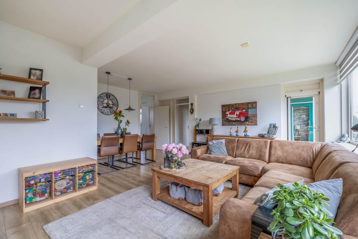 Foto 12 van Ruysdaelstraat 153