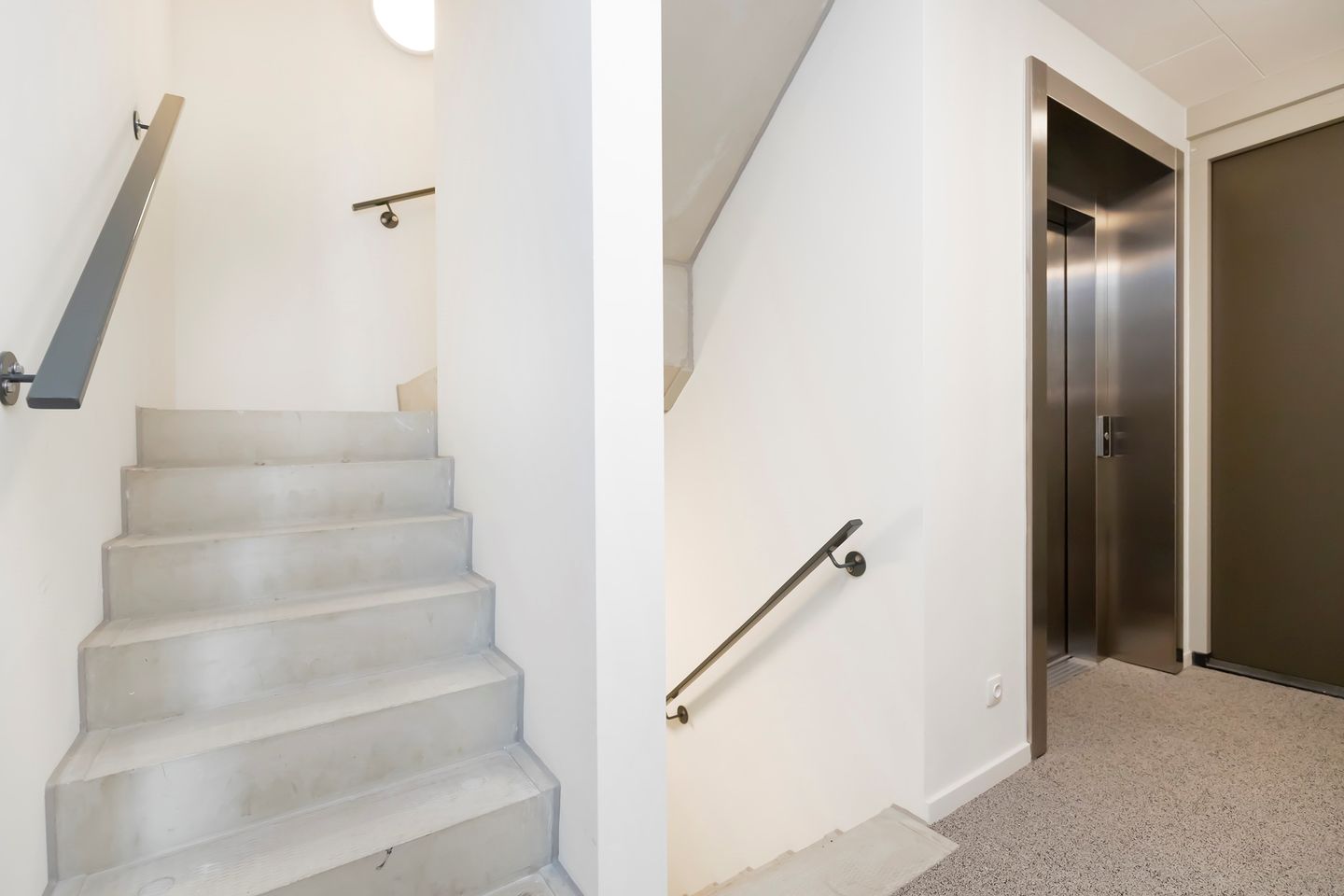 Foto 4 van Memeleiland 16