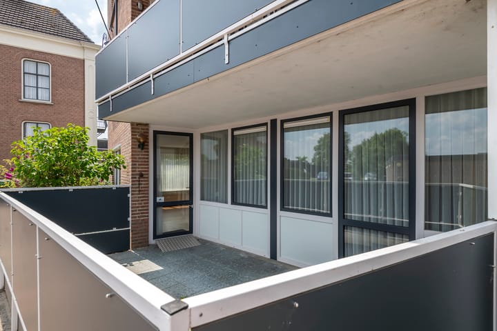 Foto 28 van Rooijsestraat 46-04