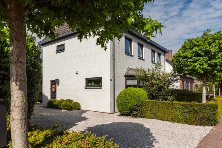 Foto 47 van Schoolstraat 6-A