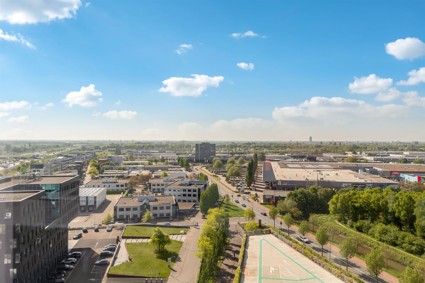 View photo 5 of Utopialaan 22