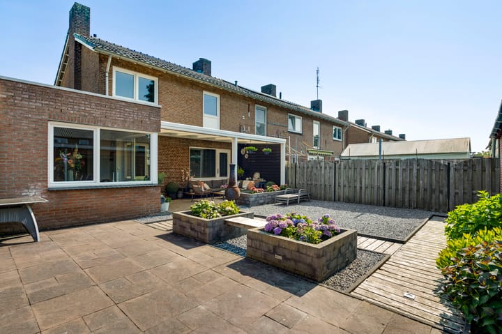 Foto 29 van Kloosterstraat 48