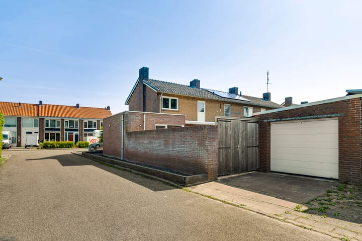 Foto 33 van Kloosterstraat 48