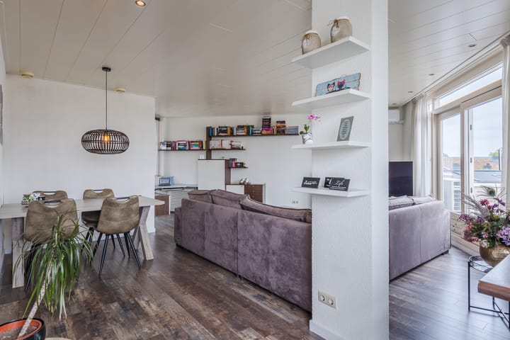 Photo 5 of Boterstraat 18-H