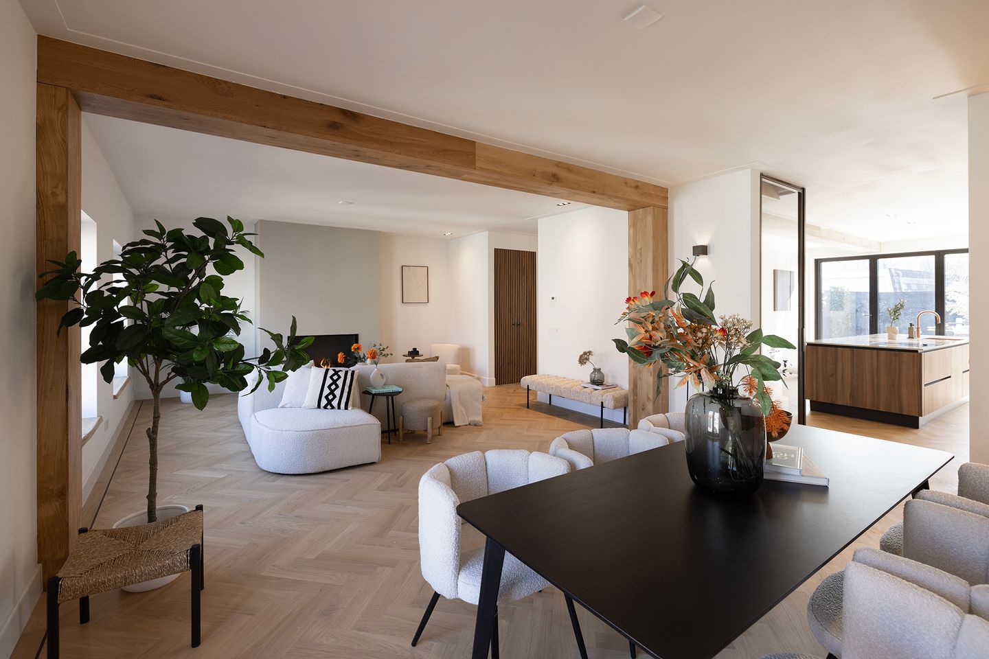 Foto 1 van Naarderstraat 19