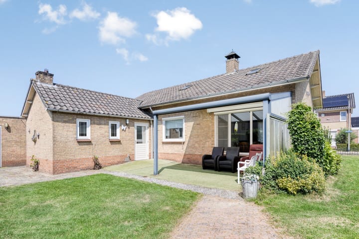 Foto 3 van Burchtstraat 1