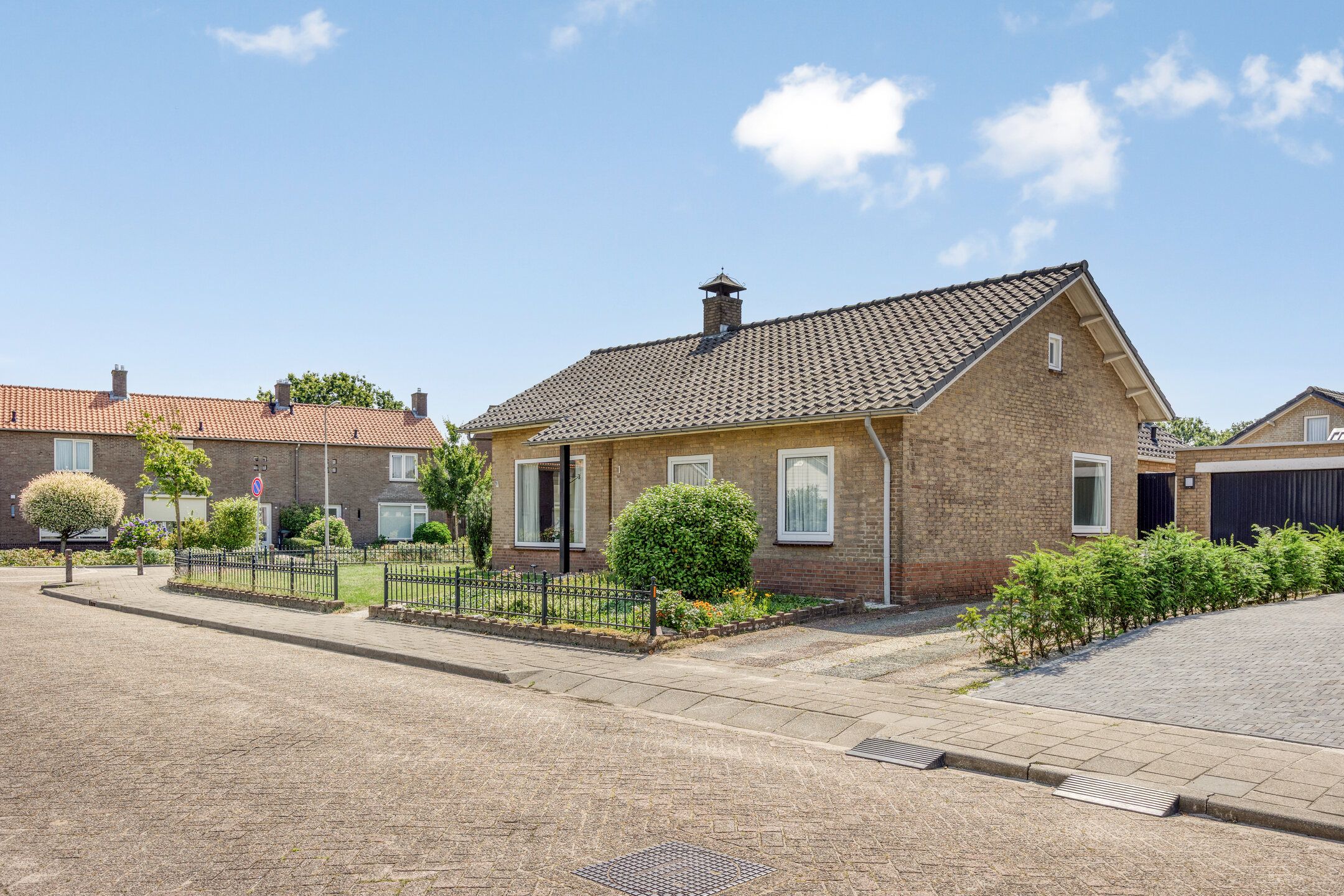 Foto 33 van Burchtstraat 1