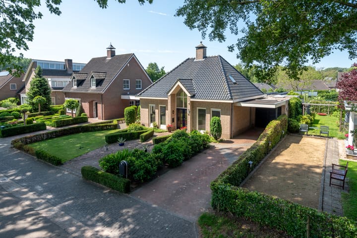 Foto 49 van Hamsestraat 10