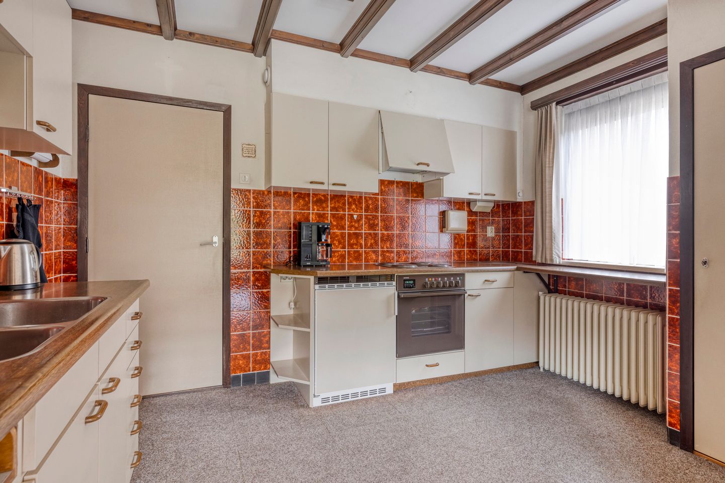 Foto 10 van Bloemenkamplaan 14