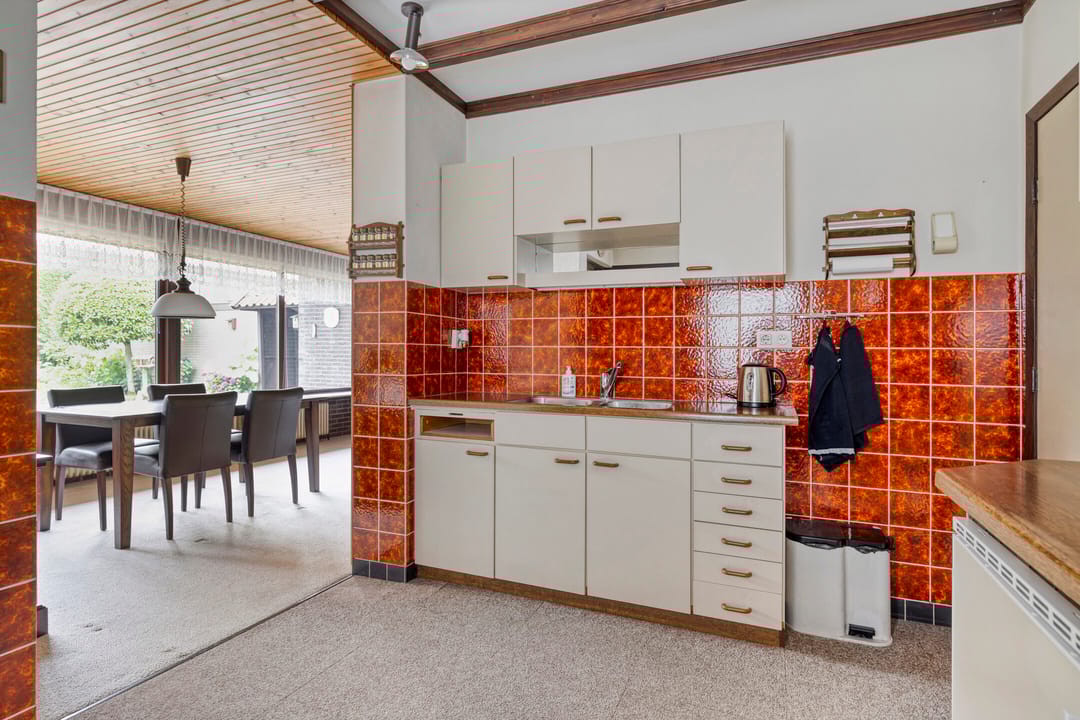 Foto 11 van Bloemenkamplaan 14