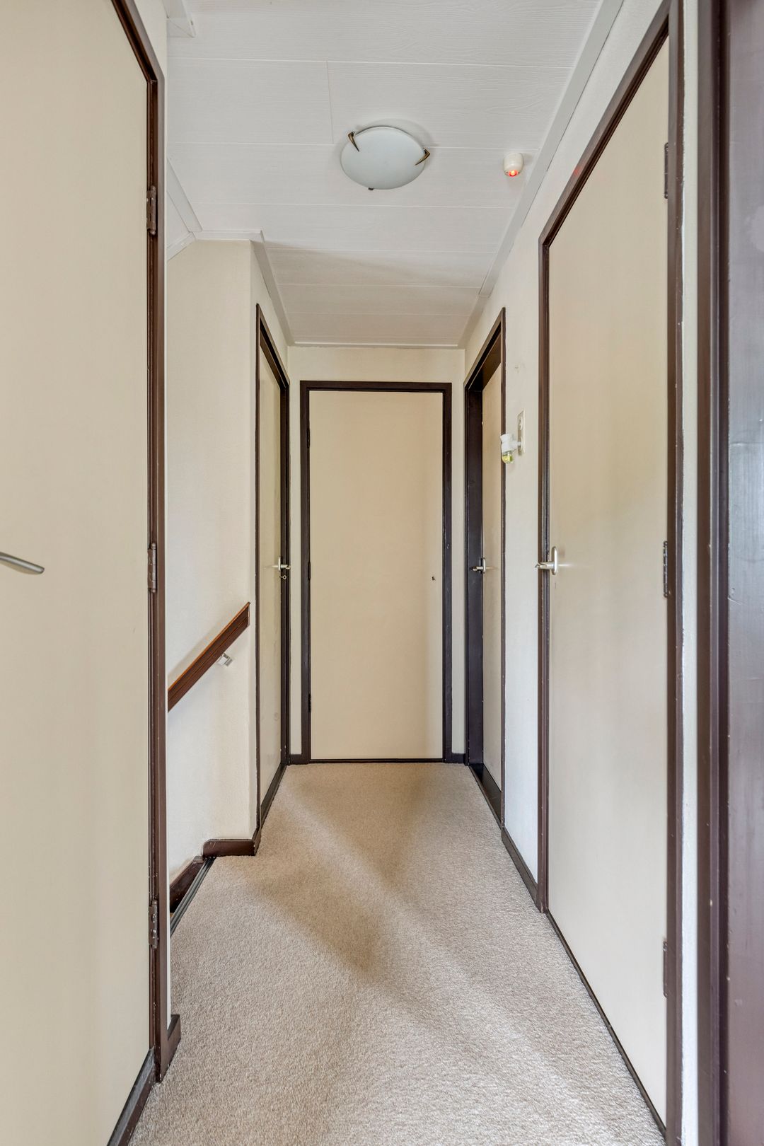 Foto 16 van Bloemenkamplaan 14