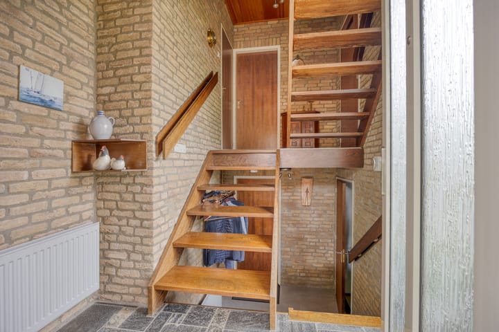 Foto 6 van Tuinlaan 16