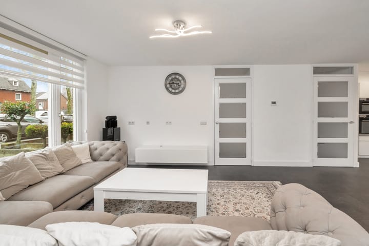 Foto 13 van Emmastraat 47-B