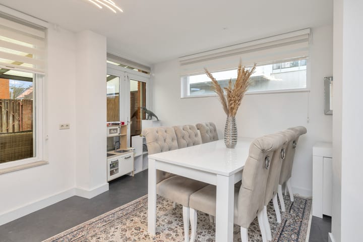 Foto 16 van Emmastraat 47-B