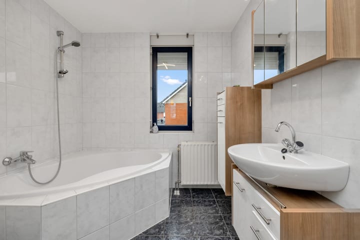 Foto 4 van Emmastraat 47-B