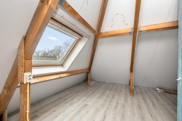 Foto 32 van Emmastraat 47-B