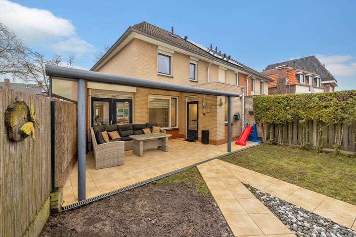 Foto 36 van Emmastraat 47-B