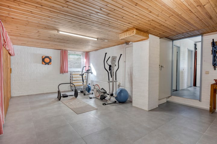 Photo 35 of Pater Schreursstraat 15