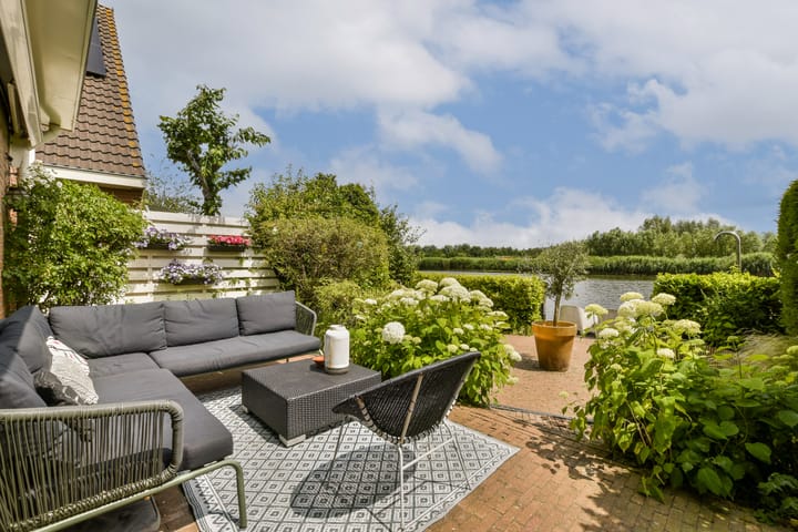 Photo 3 of Vechtoever 4