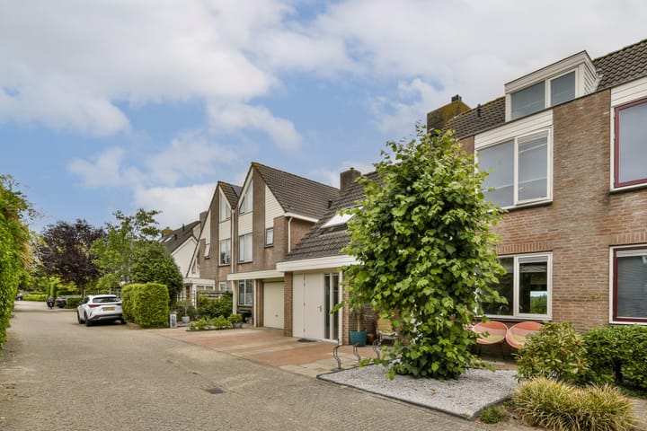 Photo 32 of Vechtoever 4