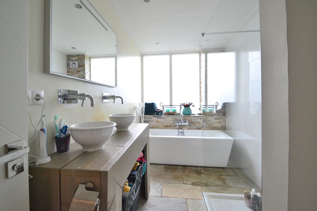 Foto 17 van Jan Tooropstraat 4