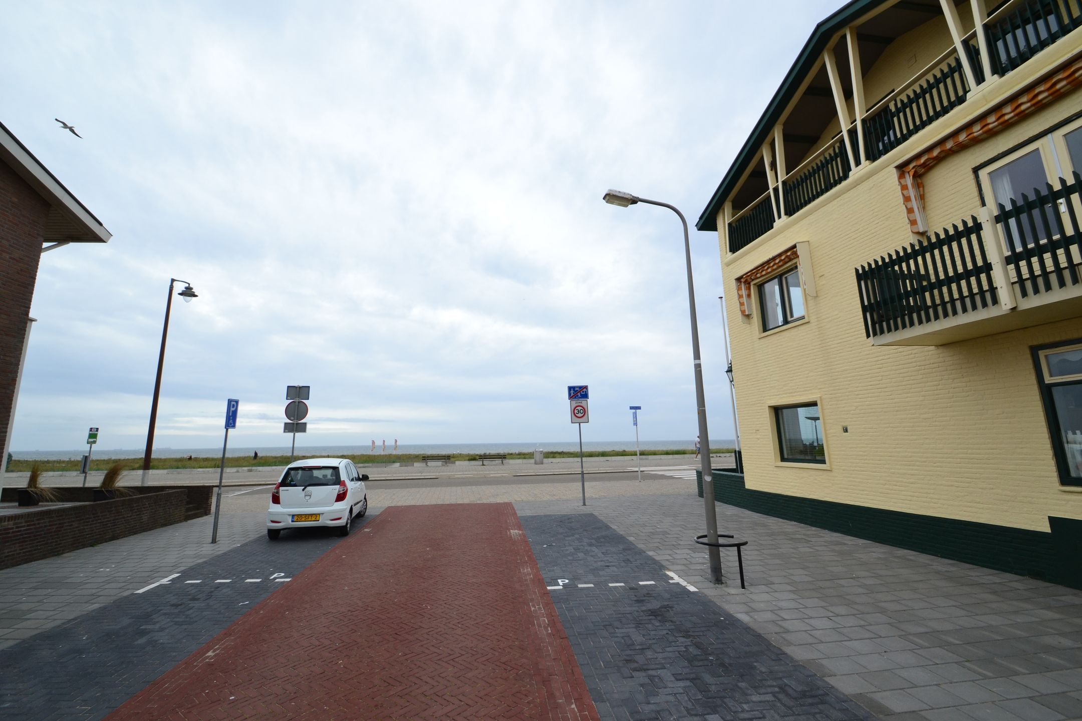 Foto 21 van Jan Tooropstraat 4