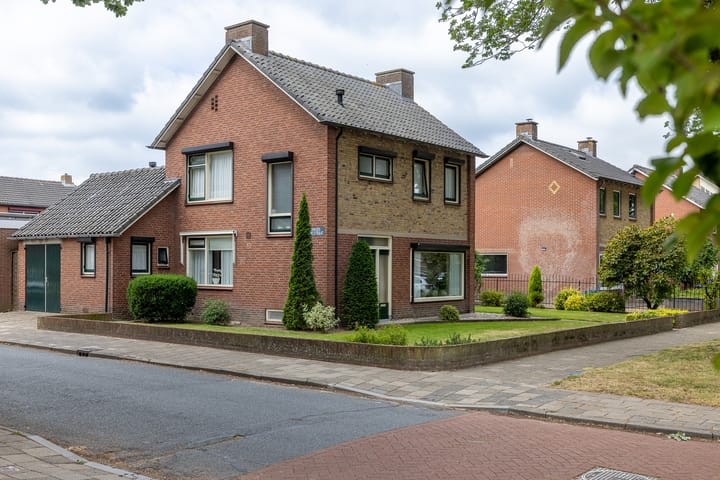 Foto 39 van Koningin Wilhelminastraat 41