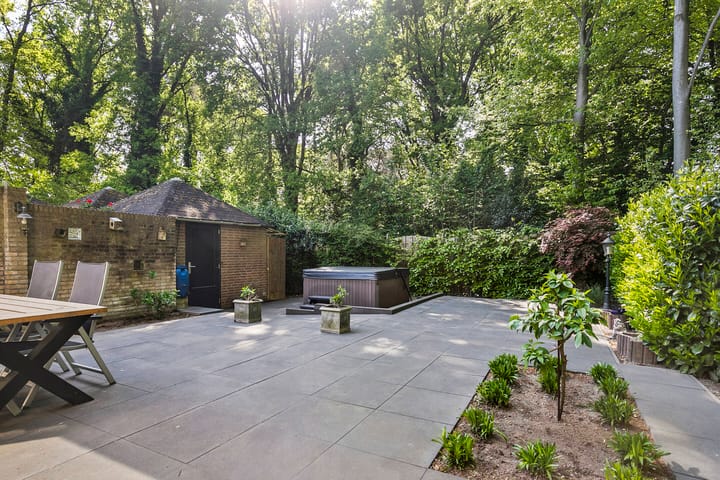 Foto 31 van Adelbertweg 39